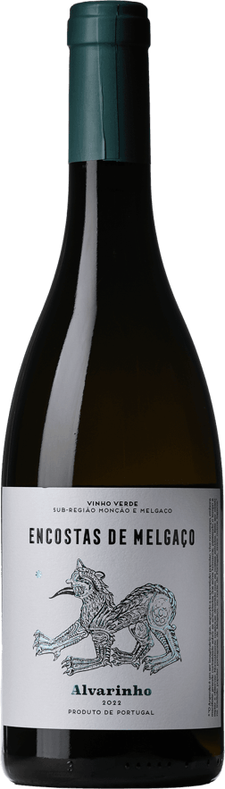 En lättare glasflaska med Quinta da Pigarra Encostas de Melgaço Alvarinho 2022, ett vitt vin från Vinho Verde i Portugal