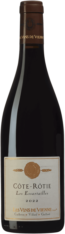 En glasflaska med Les Vin de Vienne Côte-Rôtie Les Essartailles 2022, ett rött vin från Rhonedalen i Frankrike