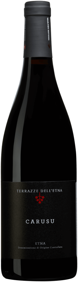 En glasflaska med Terrazze dell'Etna Carusu 2021, ett rött vin från Sicilien i Italien