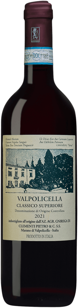 En lättare glasflaska med Vini Pietro Clementi Valpolicella Classico Superiore 2021, ett rött vin från Venetien i Italien