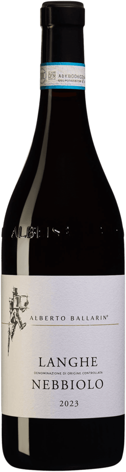 En lättare glasflaska med Alberto Ballarin Langhe Nebbiolo 2023, ett rött vin från Piemonte i Italien