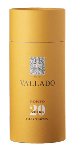En glasflaska med Quinta do Vallado 20 Years Old Tawny, en starkvin från Douro i Portugal