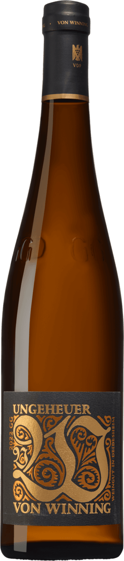 En glasflaska med Von Winning Forster Ungeheuer Riesling Grosses Gewächs 2022, ett vitt vin från Pfalz i Tyskland