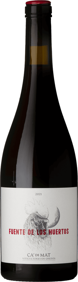 En lättare glasflaska med Bodega Ca´di Mat Fuente de Los Huertos 2021, ett rött vin från Madrid i Spanien
