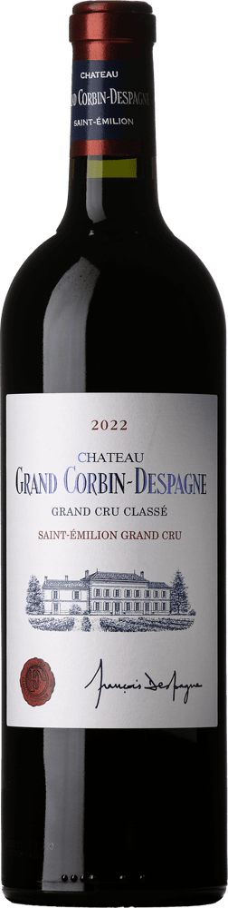 En glasflaska med Rabl Grüner Veltliner Loiserberg Alte Reben, 2019, ett rött vin från Bordeaux i Frankrike