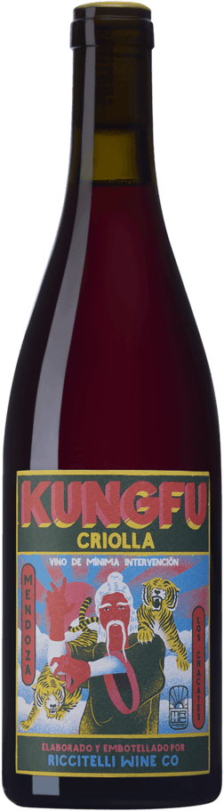 En glasflaska med Riccitelli Kung Fu Criolla 2024, ett rött vin från Argentina