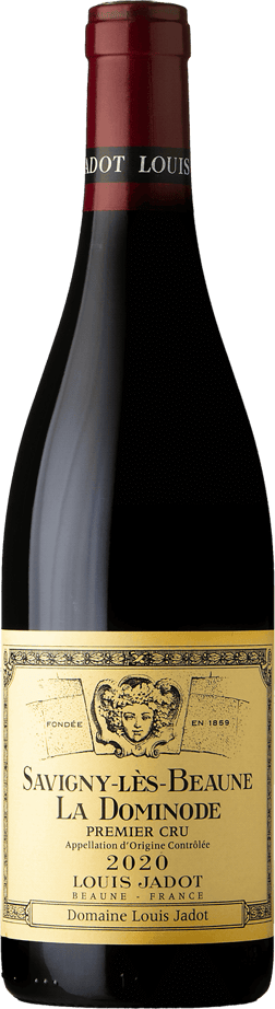 En glasflaska med Louis Jadot Savigny-les Beaune Premier Cru La Dominode 2020, ett rött vin från Bourgogne i Frankrike