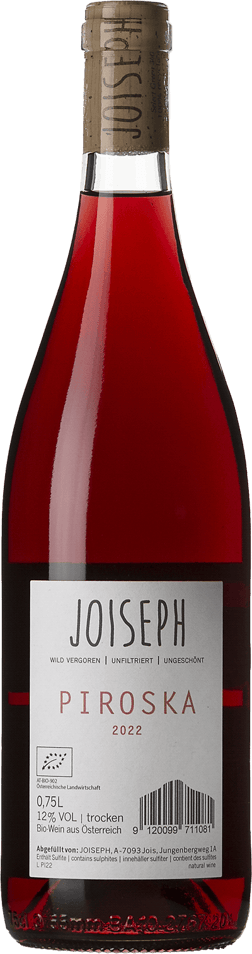 En lättare glasflaska med Joiseph Natur Weingut Piroska 2022, ett rött vin från Österrike