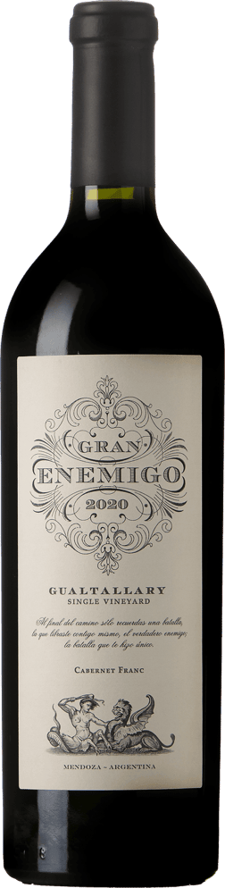 En glasflaska med Gran Enemigo Single Vineyard Gualtallary Cabernet Franc 2020, ett rött vin från Cuyo i Argentina