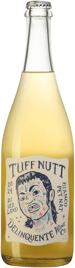 En glasflaska med Tuff Nutt Bianco Pet Nat Delinquente 2023, en mousserande från South Australia i Australien