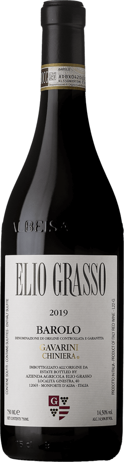 En glasflaska med Aslina Cabernet Sauvignon 2020, ett rött vin från Piemonte i Italien