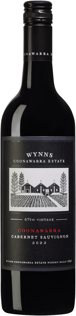 En glasflaska med Wynns Black Label Cabernet Sauvignon 2022, ett rött vin från South Australia i Australien