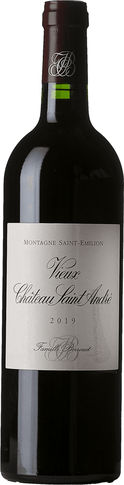 En glasflaska med Vieux Chateau Saint André 2019, ett rött vin från Bordeaux i Frankrike