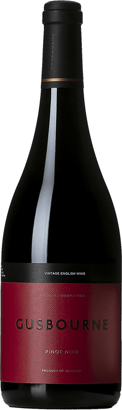 En lättare glasflaska med Gusbourne Pinot Noir 2022, ett rött vin från England i Storbritannien