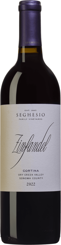 En glasflaska med Seghesio Cortina Zinfandel 2022, ett rött vin från Kalifornien i USA