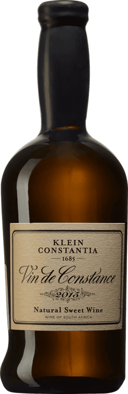 En glasflaska med Vin de Constance 2019, ett vitt vin från Western Cape i Sydafrika